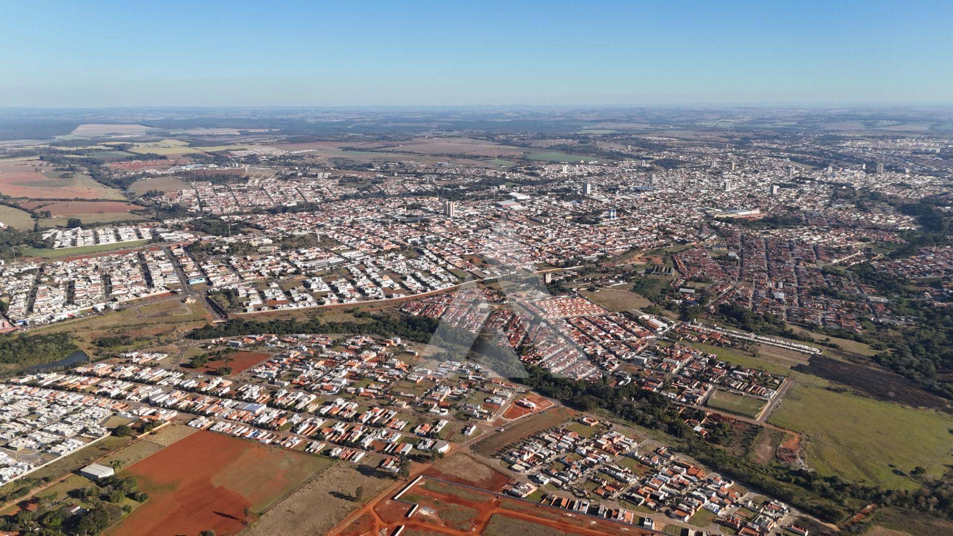 Loteamento e Condomínio, 506 m² - Foto 1