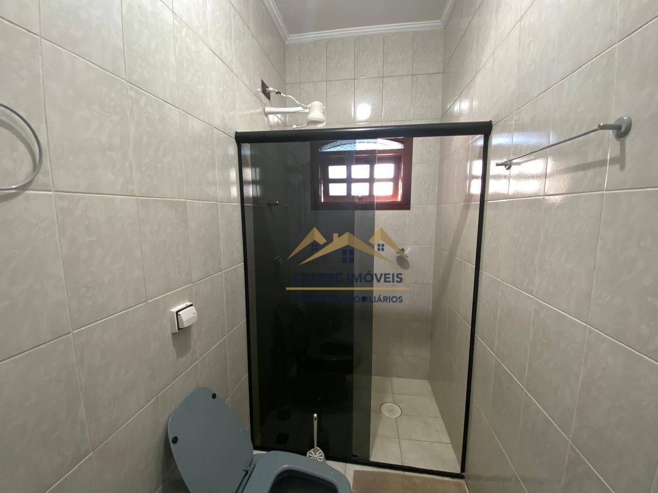 Chácara à venda com 4 quartos, 450m² - Foto 21