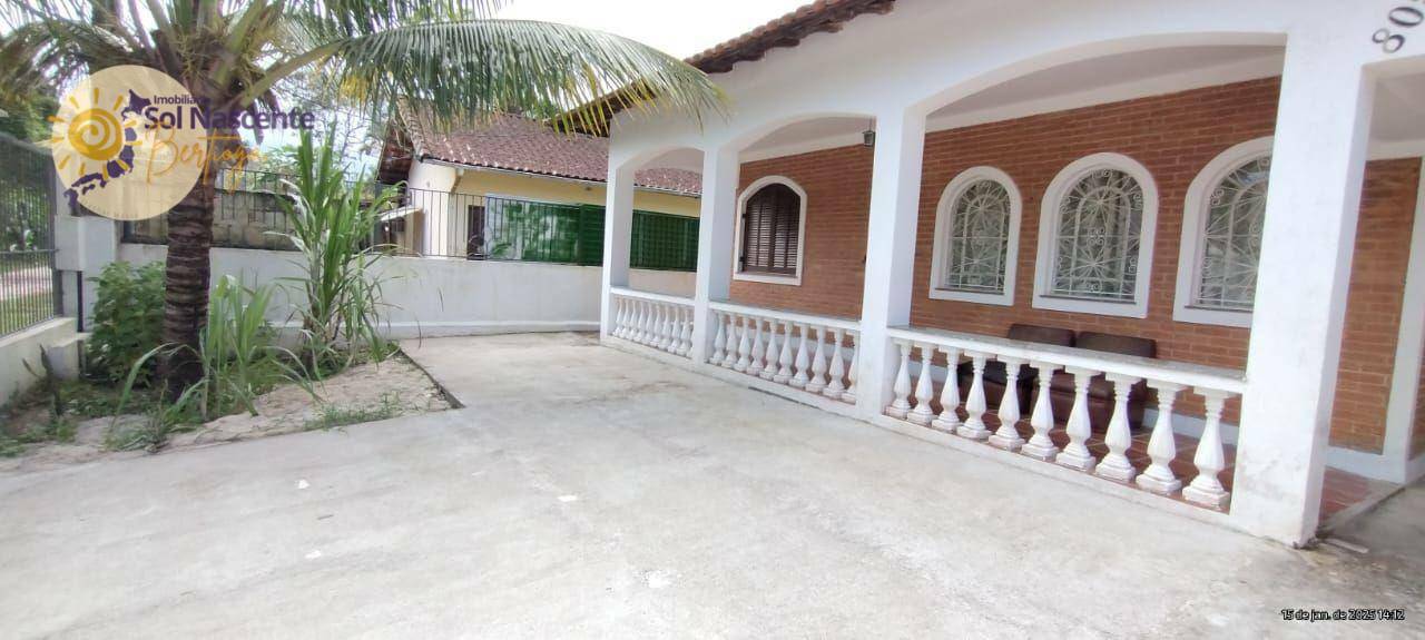 Casa para alugar com 4 quartos, 165m² - Foto 27