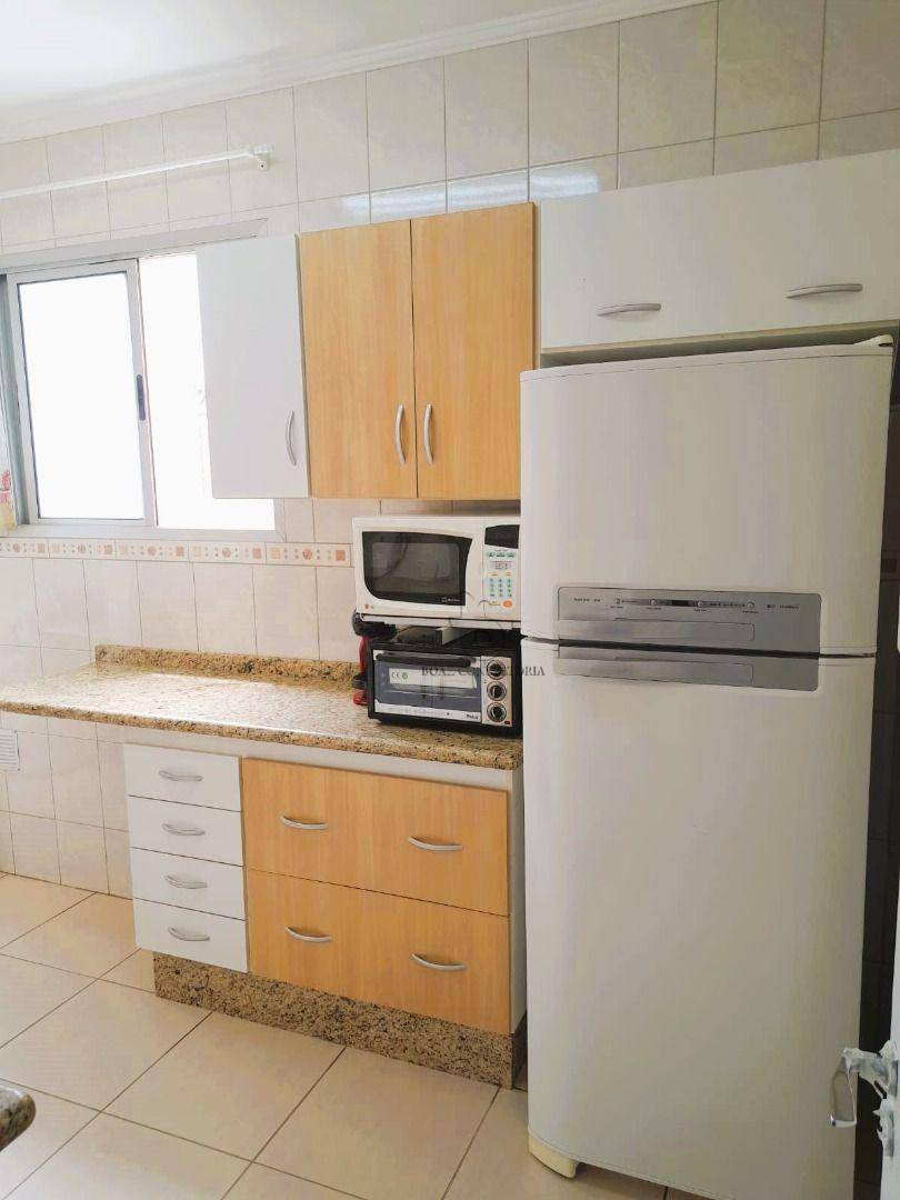 Apartamento à venda com 2 quartos, 62m² - Foto 12