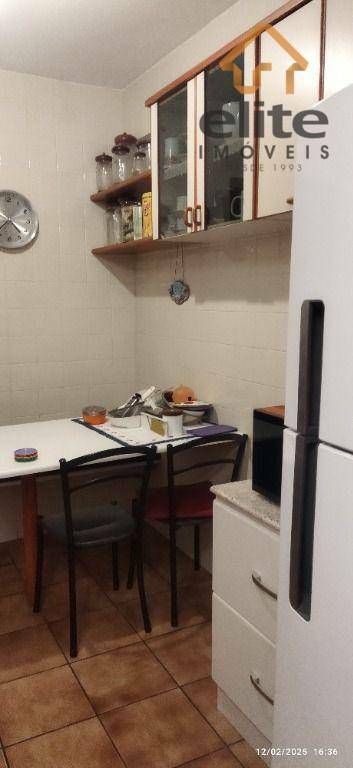 Apartamento à venda com 3 quartos, 108m² - Foto 7