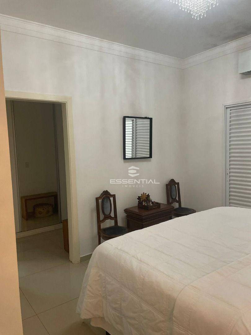 Casa de Condomínio à venda com 3 quartos, 250m² - Foto 35