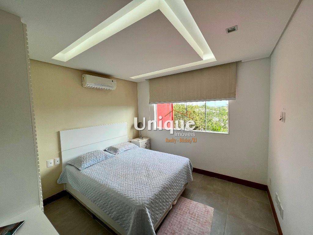 Casa à venda com 4 quartos, 356m² - Foto 22