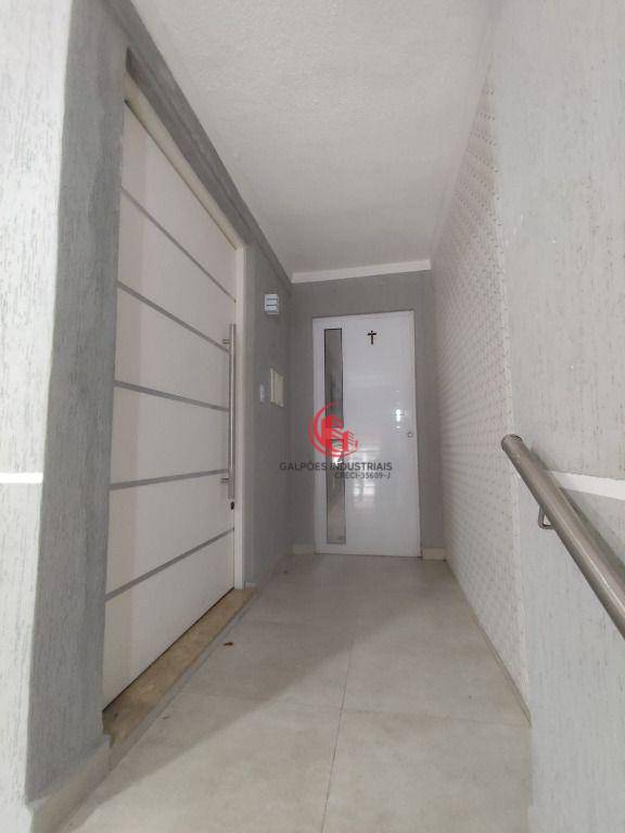 Sobrado à venda e aluguel com 3 quartos, 320m² - Foto 31