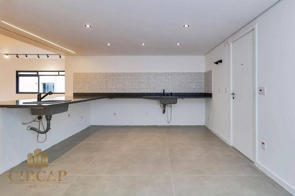 Apartamento à venda com 3 quartos, 220m² - Foto 14