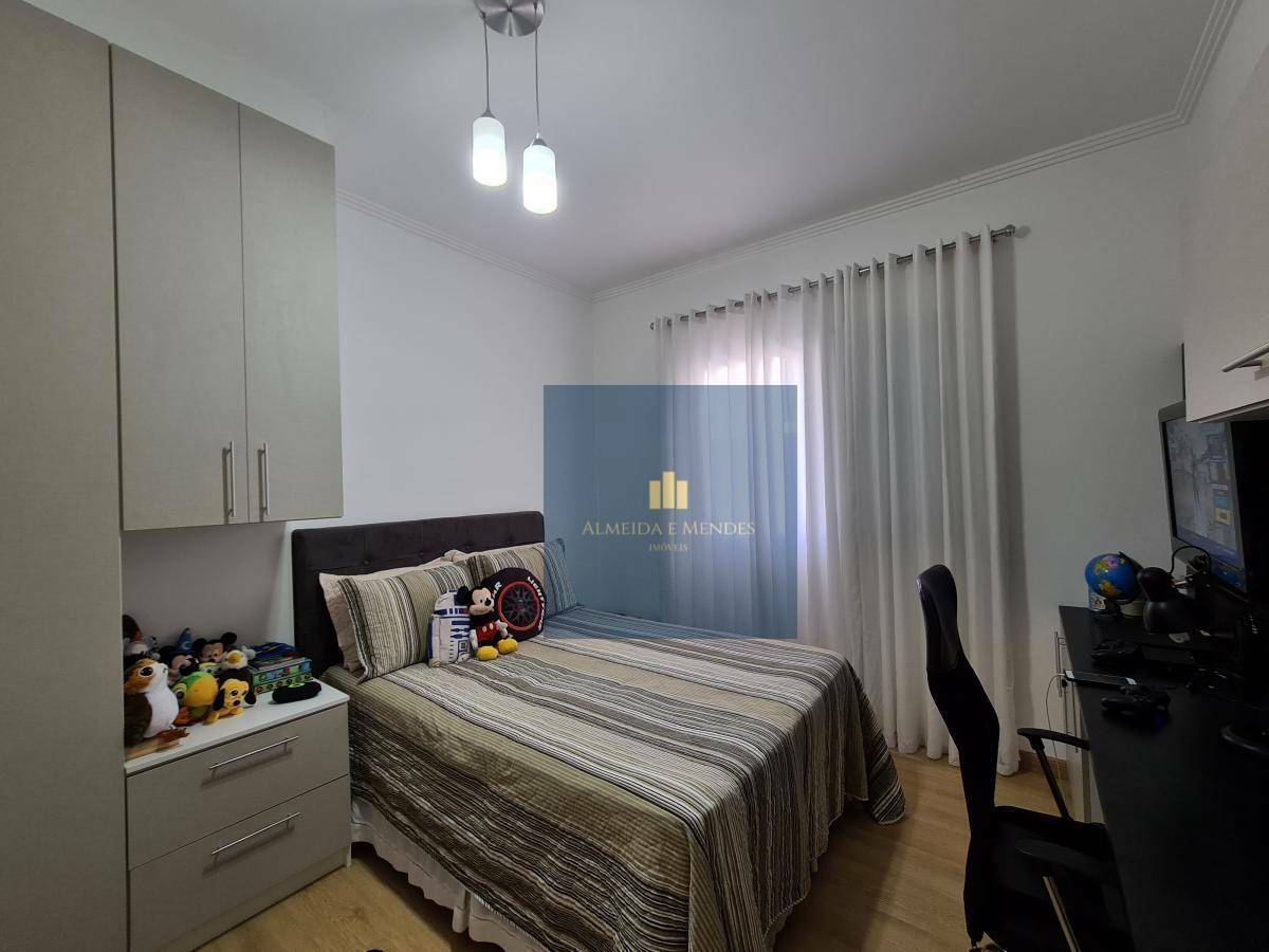 Casa à venda com 3 quartos, 168m² - Foto 5