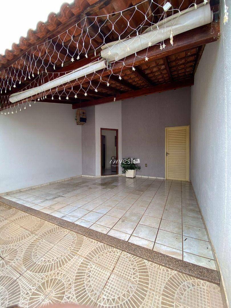 Casa à venda com 2 quartos, 101m² - Foto 21