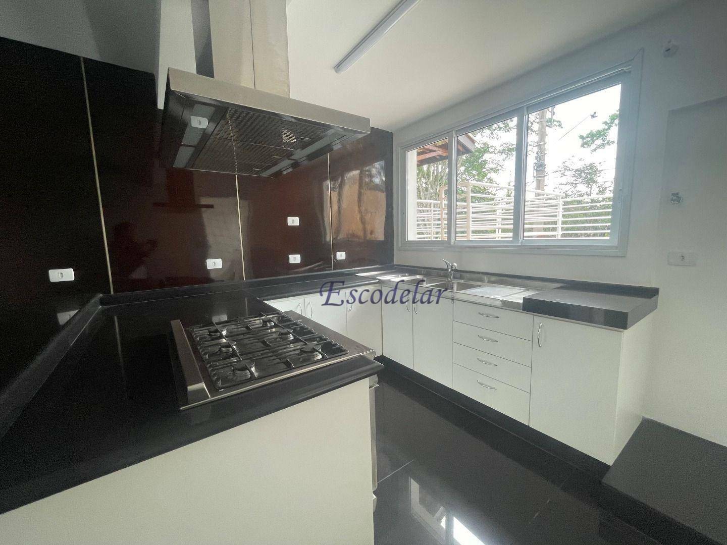 Casa para alugar com 3 quartos, 280m² - Foto 13