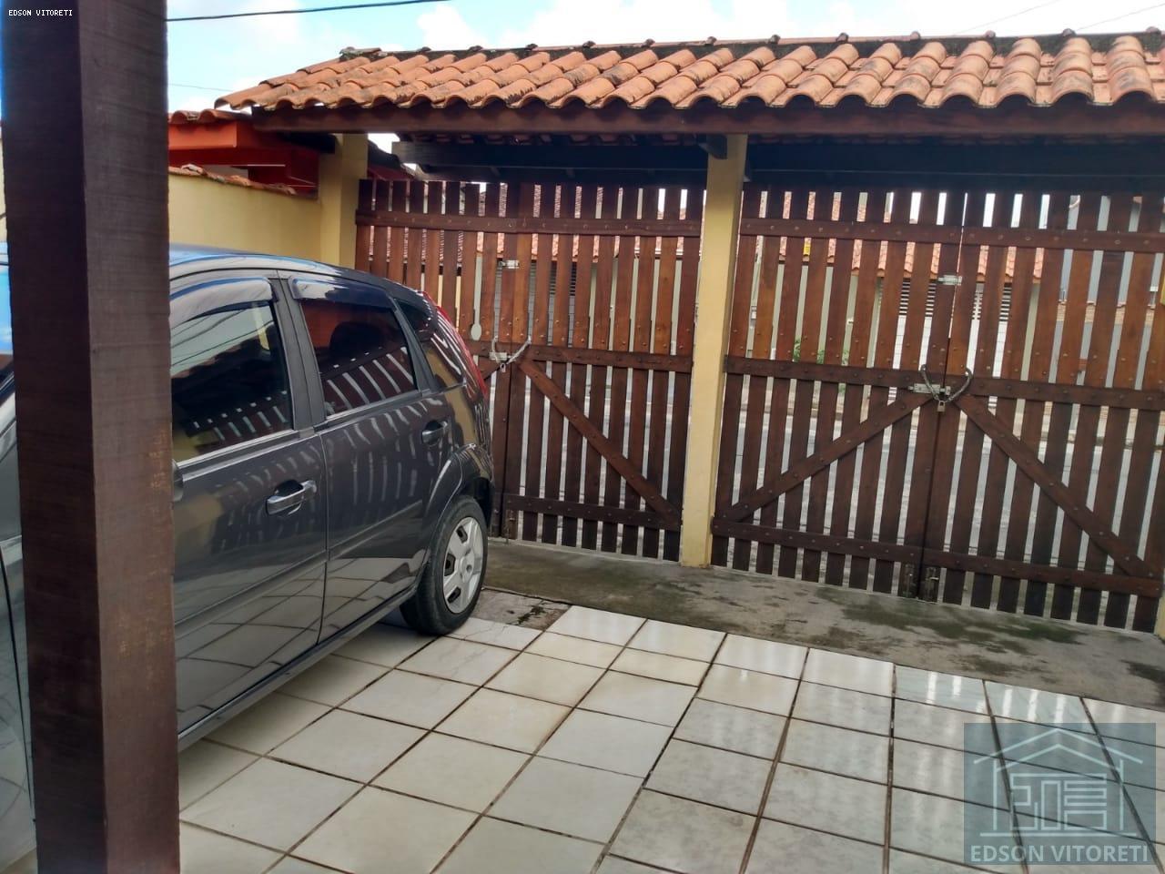 Casa à venda com 2 quartos, 72m² - Foto 26