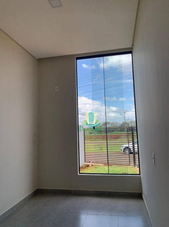 Casa à venda com 2 quartos, 55m² - Foto 9