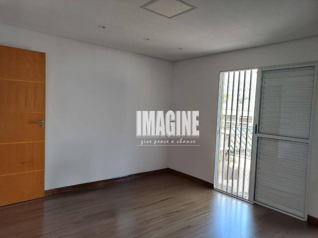 Sobrado à venda com 2 quartos, 140m² - Foto 8