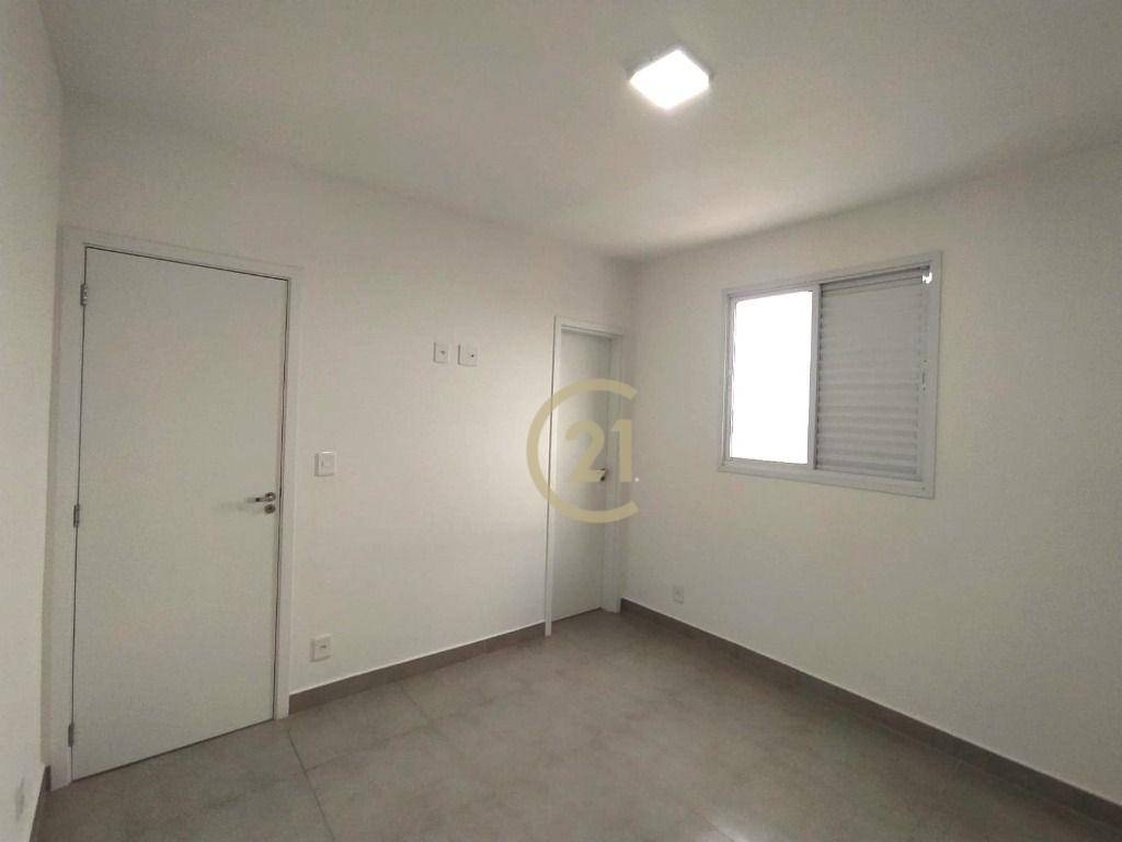 Apartamento à venda com 3 quartos, 66m² - Foto 9