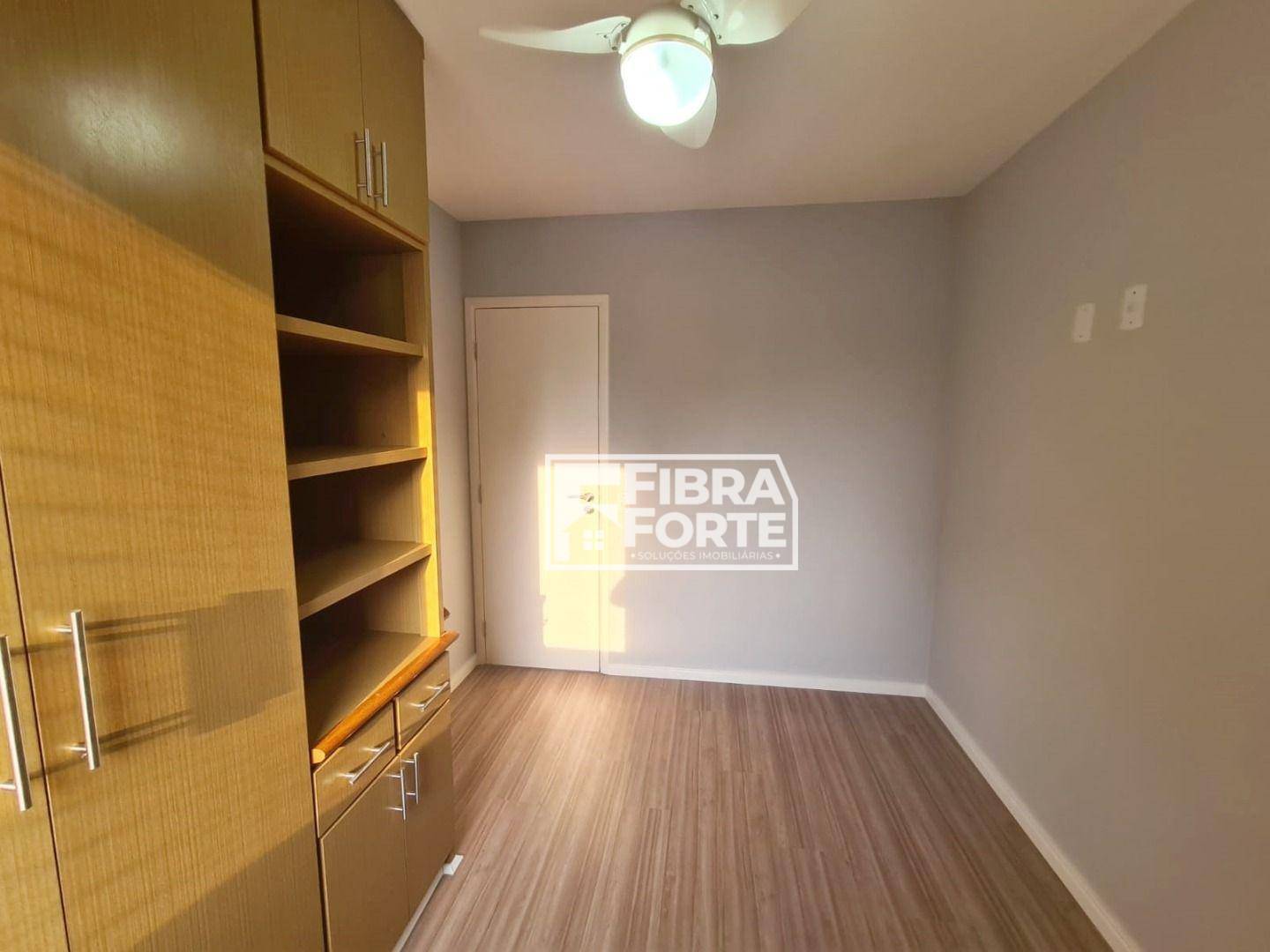 Apartamento à venda com 3 quartos, 85m² - Foto 16