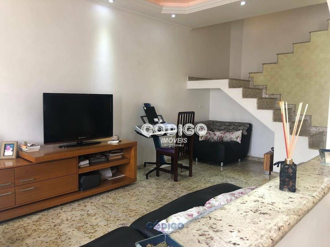 Sobrado à venda com 3 quartos, 303m² - Foto 7