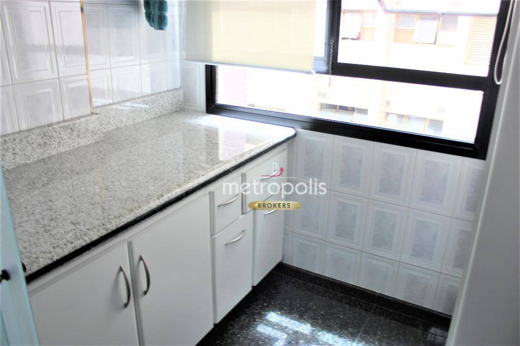 Apartamento para alugar com 3 quartos, 117m² - Foto 17