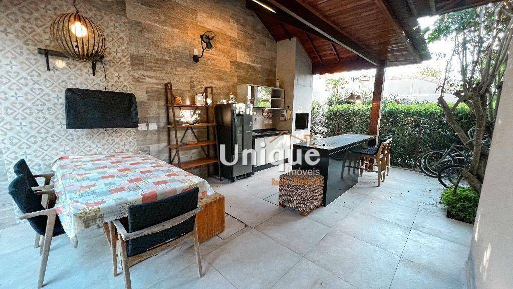 Casa de Condomínio à venda com 4 quartos, 149m² - Foto 39