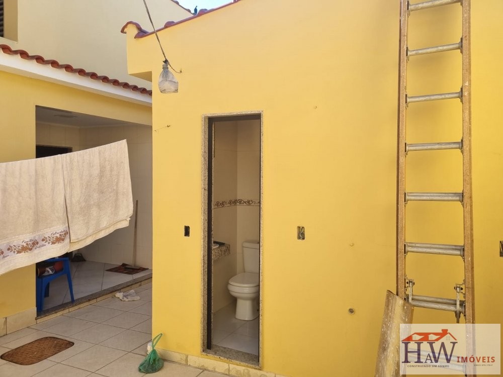 Casa à venda com 3 quartos, 100m² - Foto 28