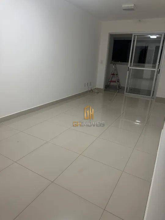 Apartamento à venda com 3 quartos, 71m² - Foto 6