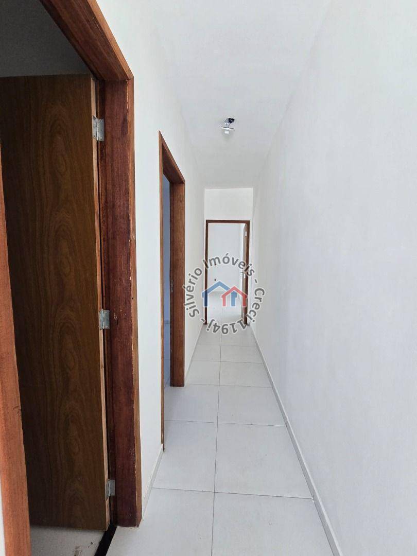 Casa à venda com 2 quartos, 137M2 - Foto 4