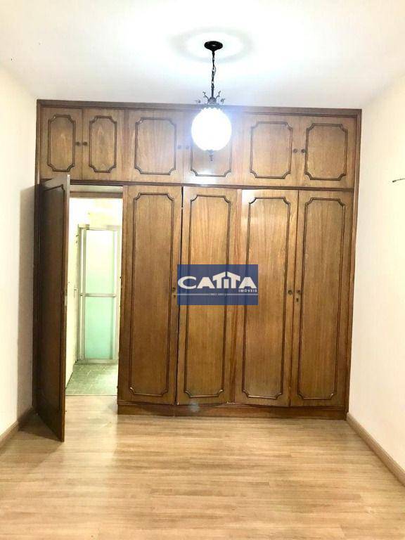 Casa à venda e aluguel com 4 quartos, 300m² - Foto 10