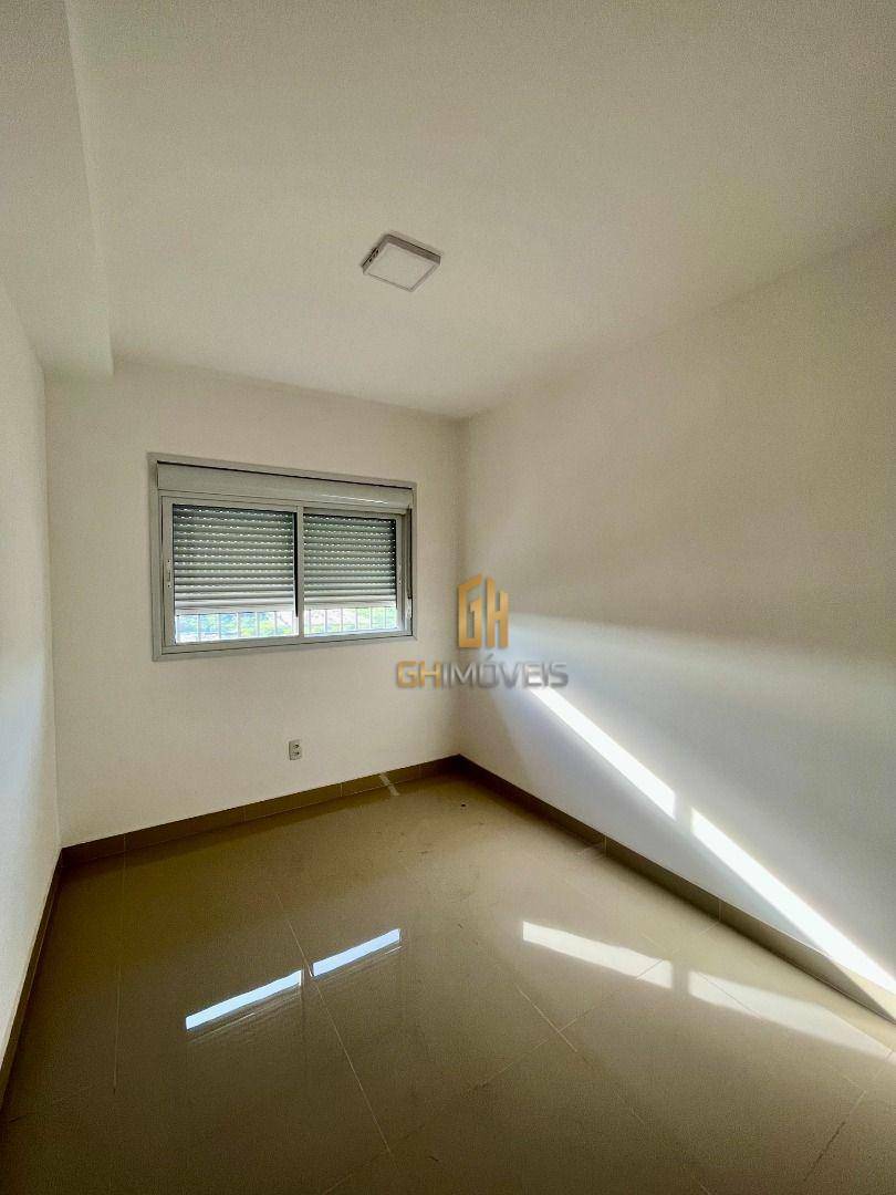 Apartamento à venda com 3 quartos, 84m² - Foto 13