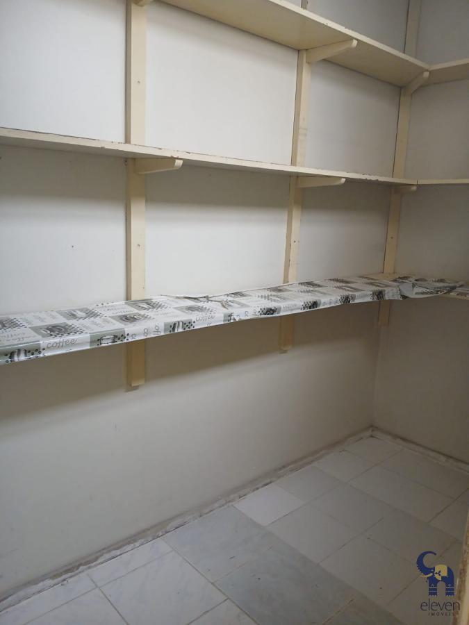 Apartamento à venda com 4 quartos, 200m² - Foto 12