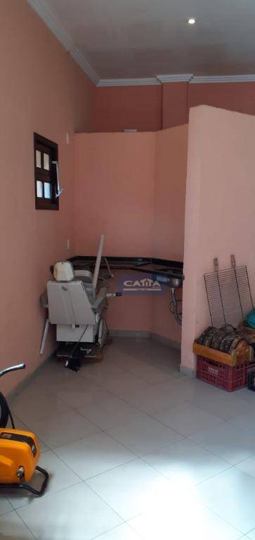 Sobrado à venda com 4 quartos, 300m² - Foto 43