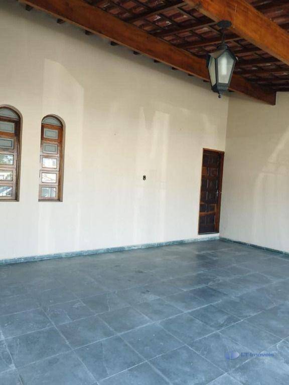 Casa para alugar com 3 quartos - Foto 10