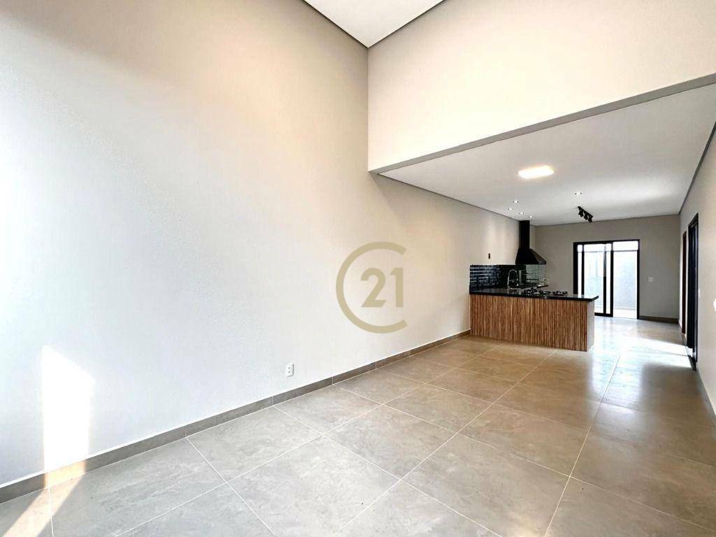 Casa à venda com 3 quartos, 93m² - Foto 3