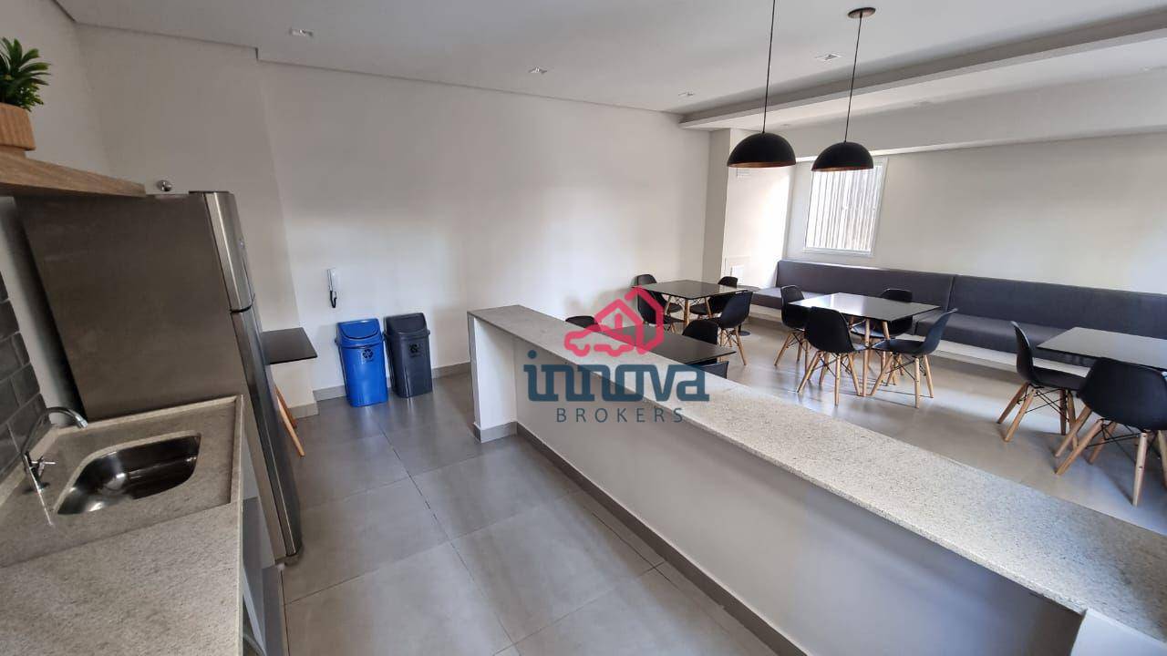 Apartamento à venda com 2 quartos, 44m² - Foto 31