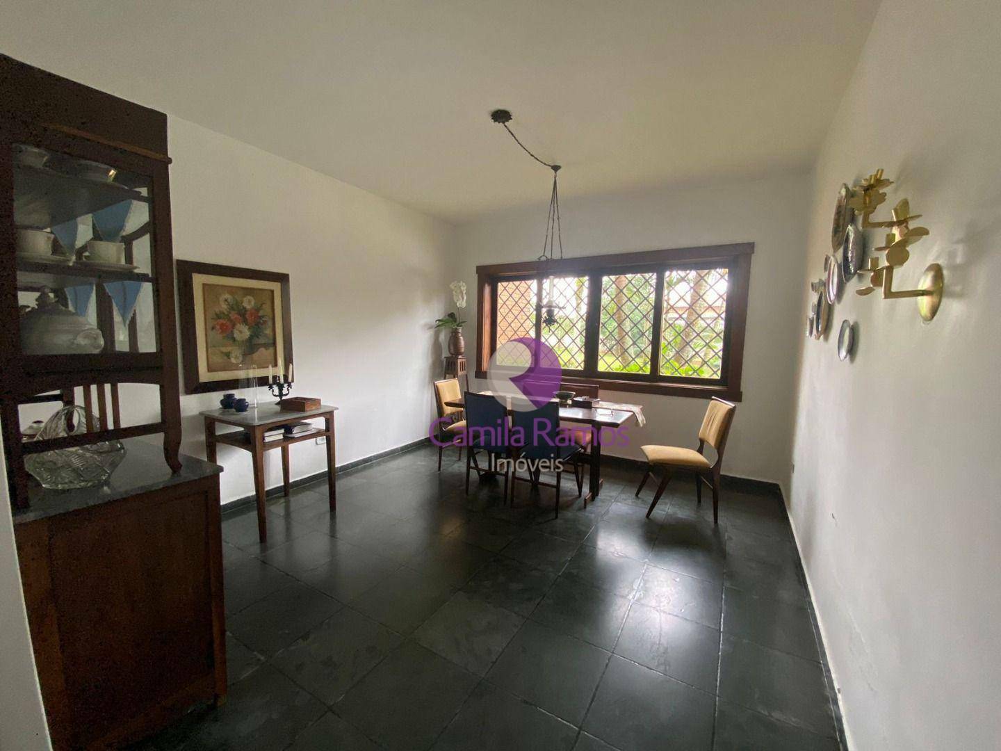 Casa para alugar com 4 quartos, 329m² - Foto 13