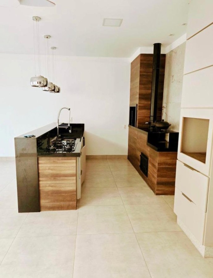 Casa à venda com 2 quartos, 270m² - Foto 13