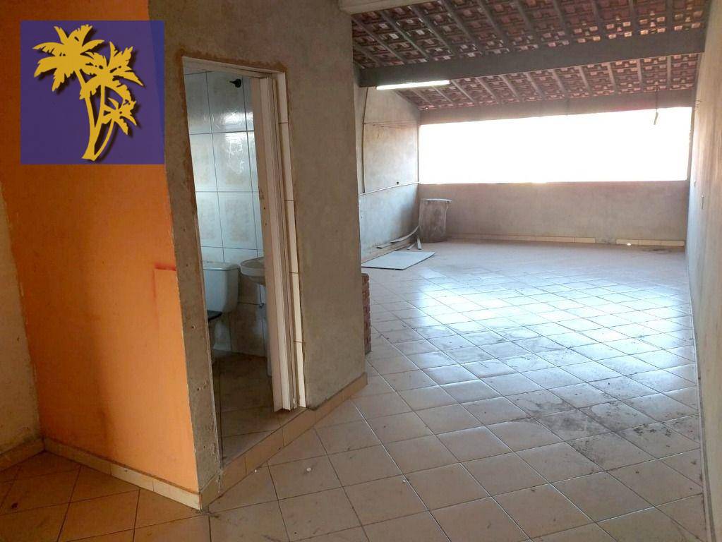 Casa para alugar com 2 quartos, 170m² - Foto 26