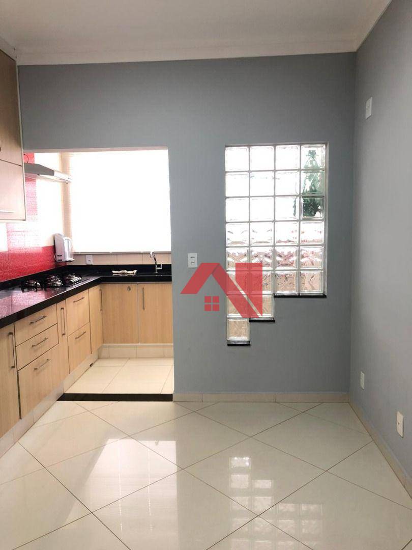 Apartamento à venda com 2 quartos, 75m² - Foto 17