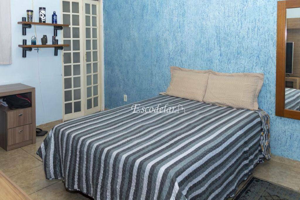 Sobrado à venda com 3 quartos, 200m² - Foto 15