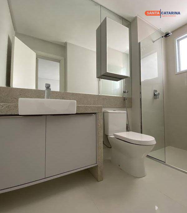 Apartamento à venda com 4 quartos, 237m² - Foto 20