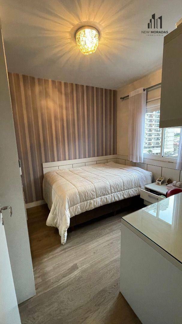 Apartamento à venda com 3 quartos, 183m² - Foto 19