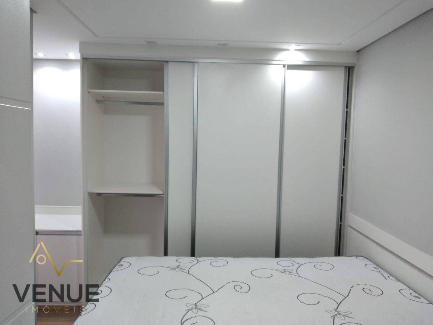 Apartamento à venda com 2 quartos, 58m² - Foto 17