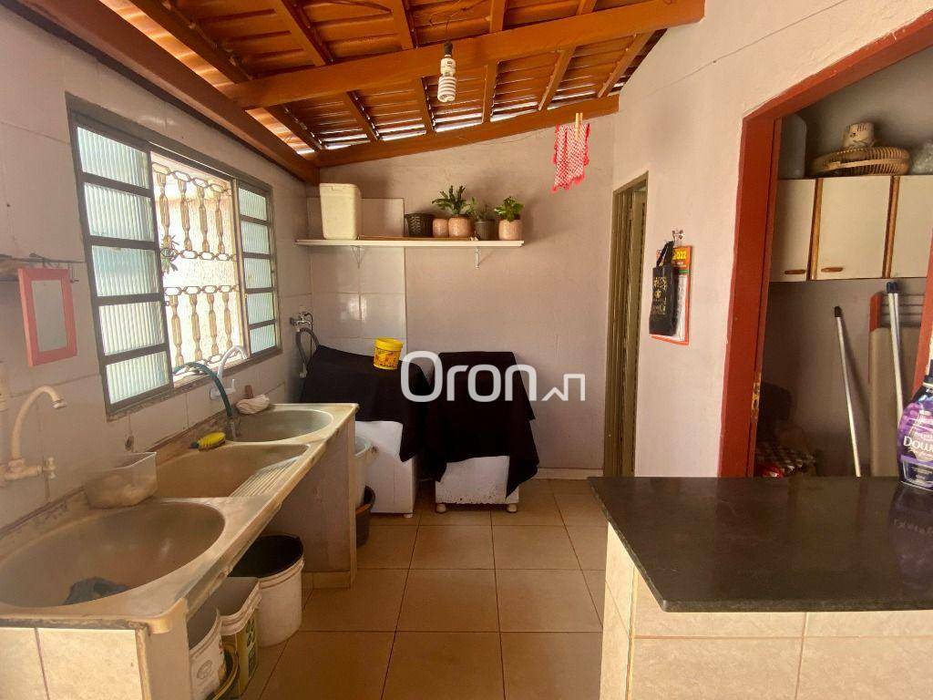 Sobrado à venda com 3 quartos, 400m² - Foto 16