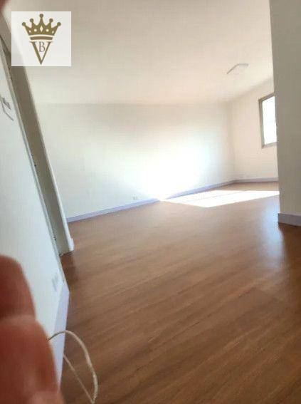 Apartamento à venda com 3 quartos, 80m² - Foto 12