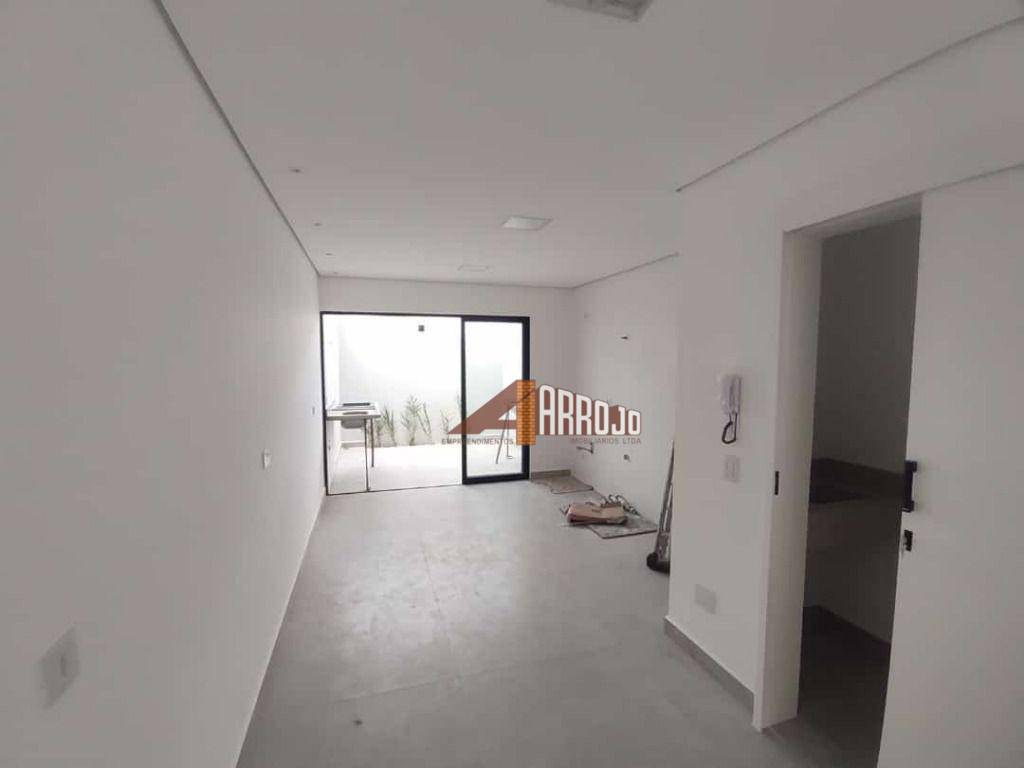 Sobrado à venda com 3 quartos, 105m² - Foto 5