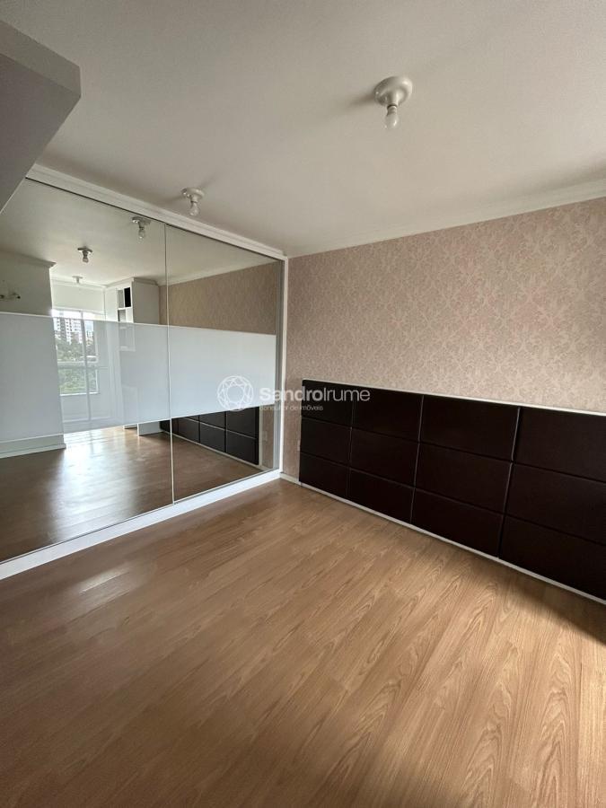 Apartamento à venda com 2 quartos, 66m² - Foto 10