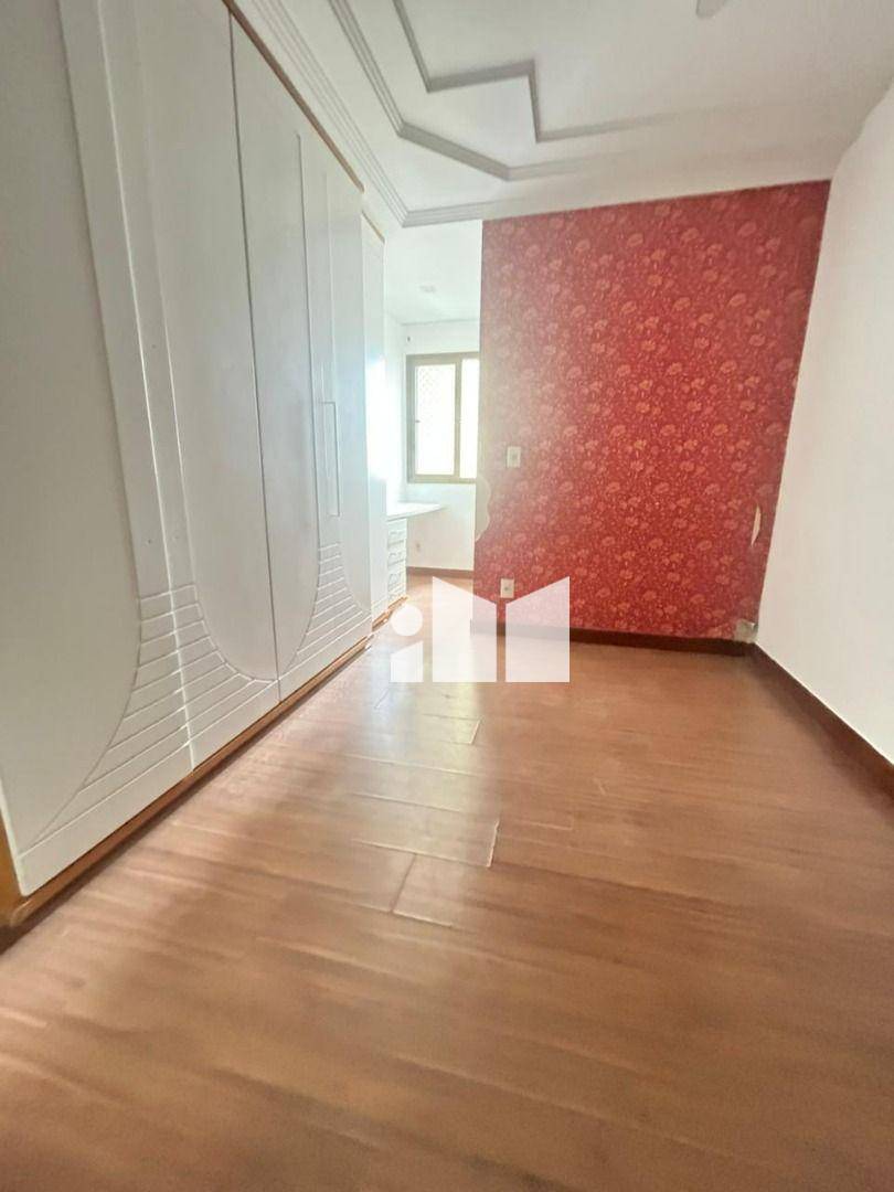 Apartamento à venda com 4 quartos, 184m² - Foto 8