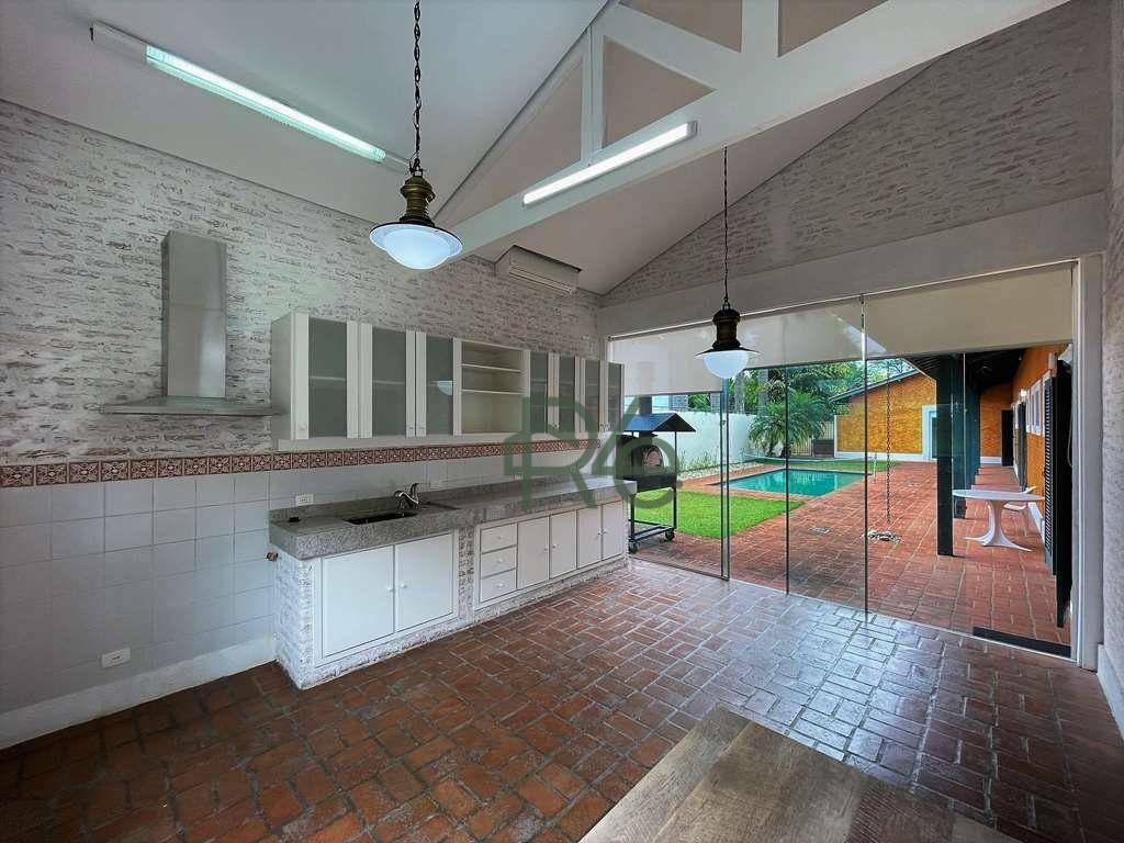 Casa à venda com 4 quartos, 647m² - Foto 15