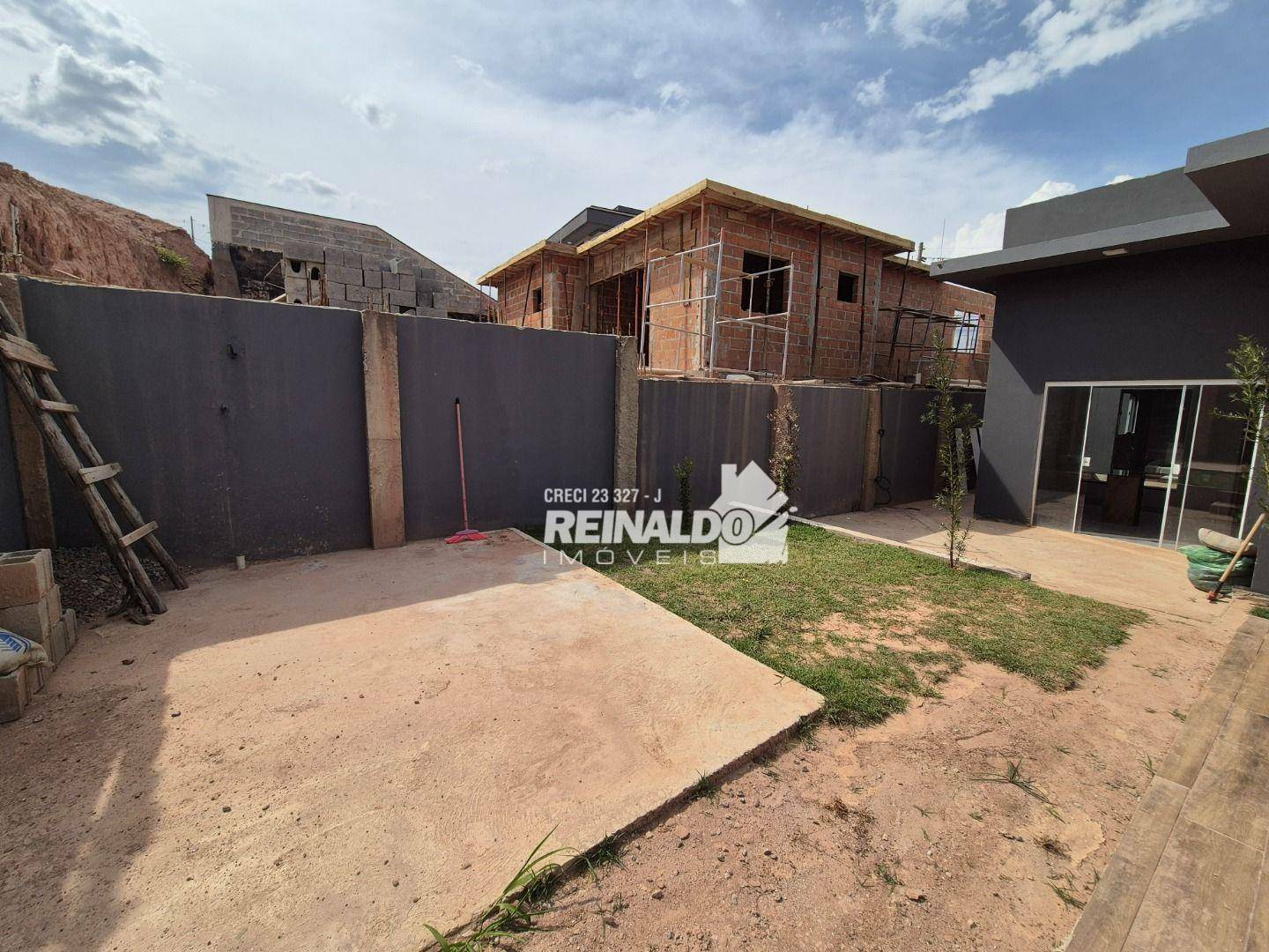 Casa de Condomínio à venda com 3 quartos, 185m² - Foto 17