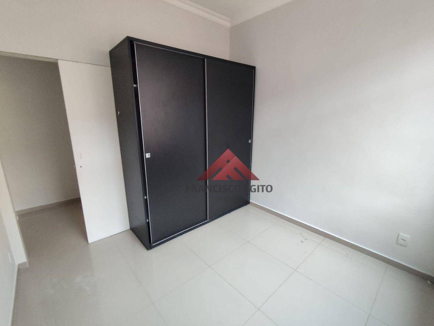 Apartamento para alugar com 1 quarto, 50m² - Foto 14