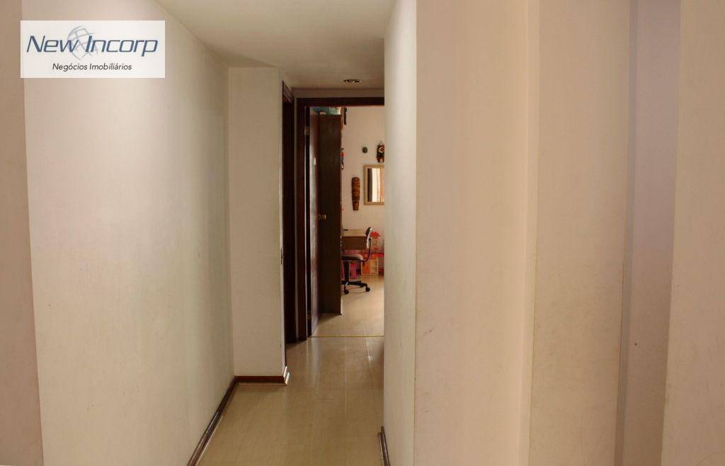 Apartamento à venda com 3 quartos, 150m² - Foto 14