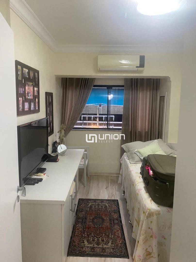 Apartamento à venda com 3 quartos, 119m² - Foto 16