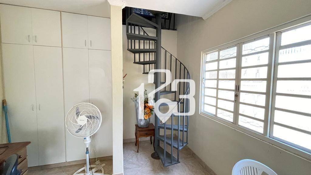 Chácara à venda com 2 quartos, 309m² - Foto 14