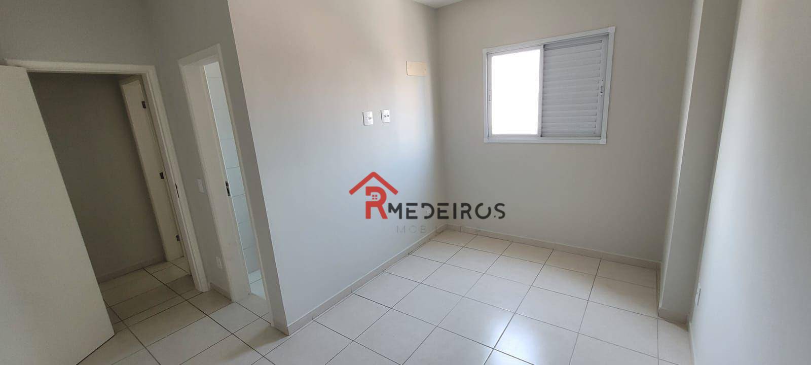 Apartamento à venda com 2 quartos, 75m² - Foto 11